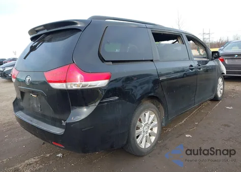 2011 Toyota Sienna Xle z USA, uszkodzony, nr VIN 5TDDK3DC5BS006099